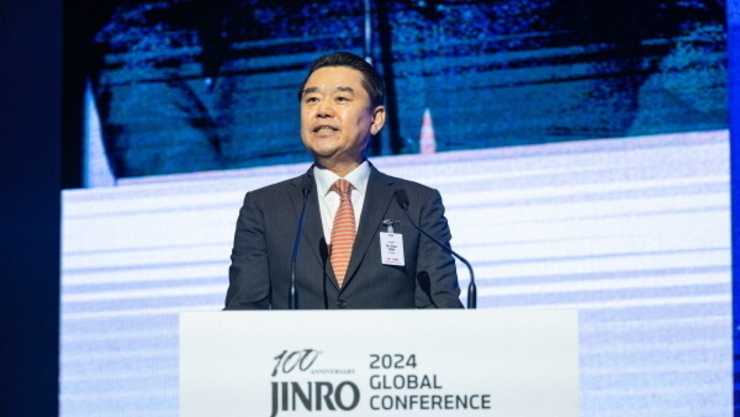 [이슈브리핑]김인규 리더십 빛난 하이트진로, 100주년 맞아 글로벌 기업 도약